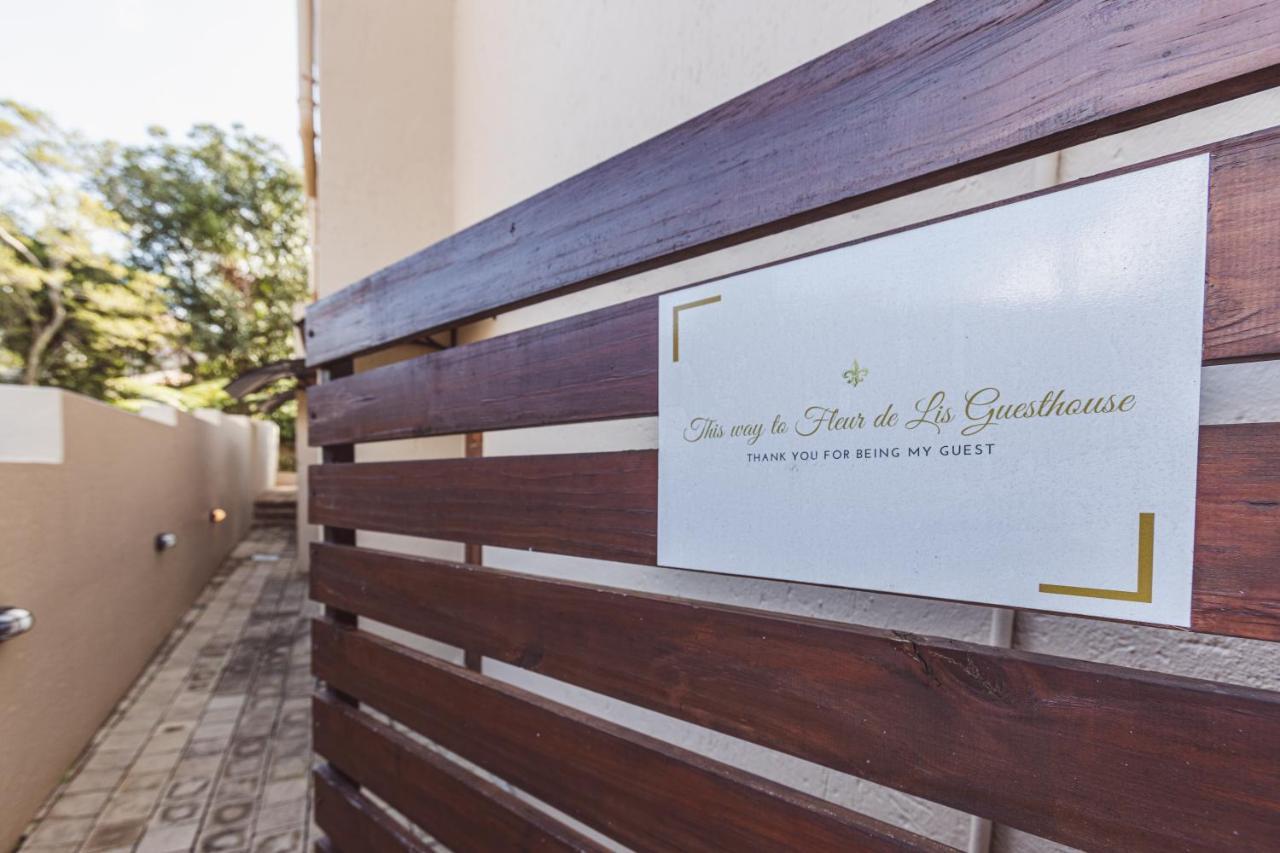Fleur De Lis Guesthouse Krugersdorp Exterior foto
